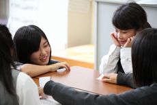 小中交流　社会科カルタ大会