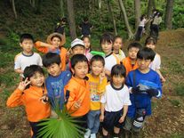 英宏の泉・水生生物学習会