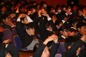 水戸英宏小・中学校「SDGｓ宣言」「SDGｓ公開授業」実施