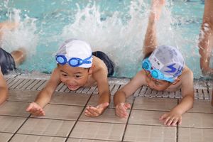 水泳１・２年生【体づくり】