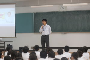 全校朝礼【品位ある人格形成】