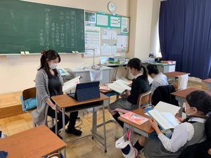 マナビトメナイ英宏小！　【Zoom 遠隔授業】