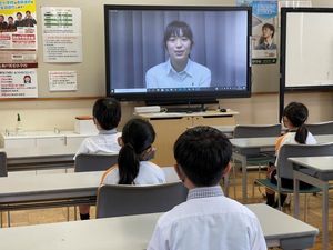 オンライン全校朝礼がありました！　【進路指導】