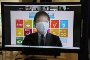 オンライン全校朝礼がありました　【学校生活】