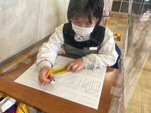 立体図形の感覚を育てよう！　【知力育成】