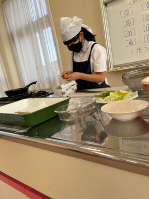 ６年生　ひとりクッキング【学校生活】