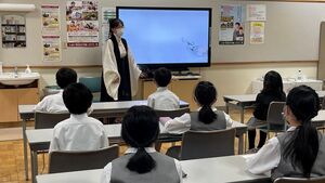 「ワールドキャラバン」がありました　【国際理解教育】