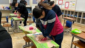 心肺蘇生法講習会がありました　【教職員研修】