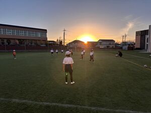 夕日に輝く笑顔と汗　放課後サッカー！　【エクストラスクール】　