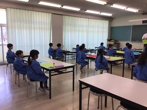 がんばる１年生【授業風景】