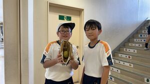 大谷選手ご活躍おめでとうございます！　【学校グローブ】