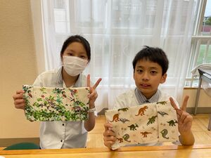 手芸教室でブックカバー作り【アフタースクール】