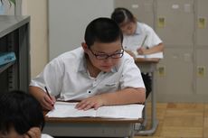 学習診断テスト　校外学習（県立図書館）