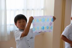 絵の具で遊ぼう