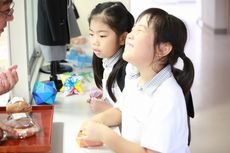 EIKOの知的な学校生活